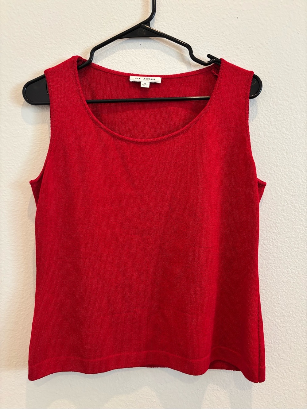 St. John Red Knit Scoop Neck Tank Size M